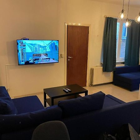 Rent Daily Apartment Antwerp Exterior photo
